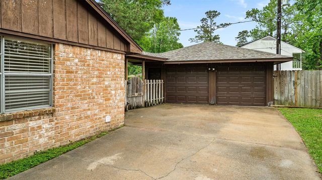 25519 Many Oak Drive, Spring, TX 77380