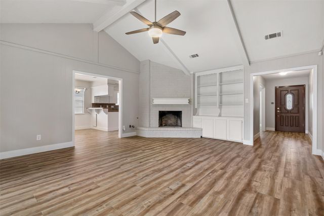 25519 Many Oak Drive, Spring, TX 77380