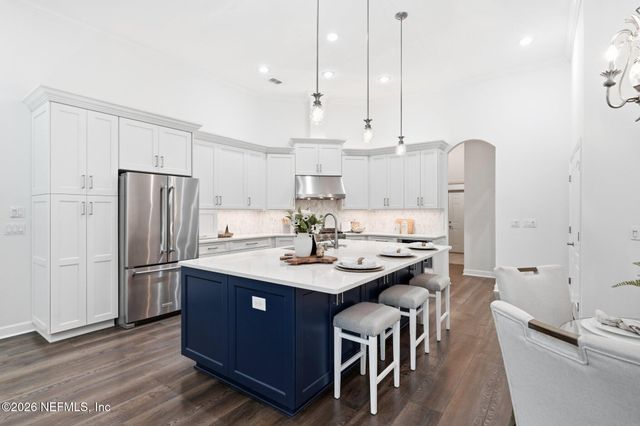 215 PARKSIDE Drive, St. Augustine, FL 32095