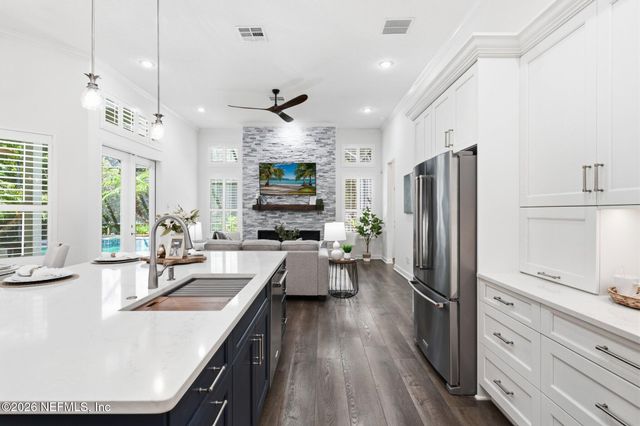 215 PARKSIDE Drive, St. Augustine, FL 32095