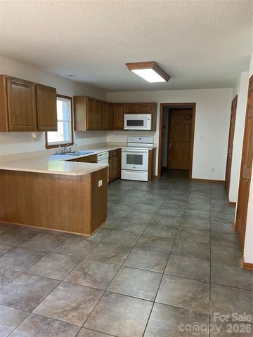 1492 Peeler Road, Salisbury, NC 28146