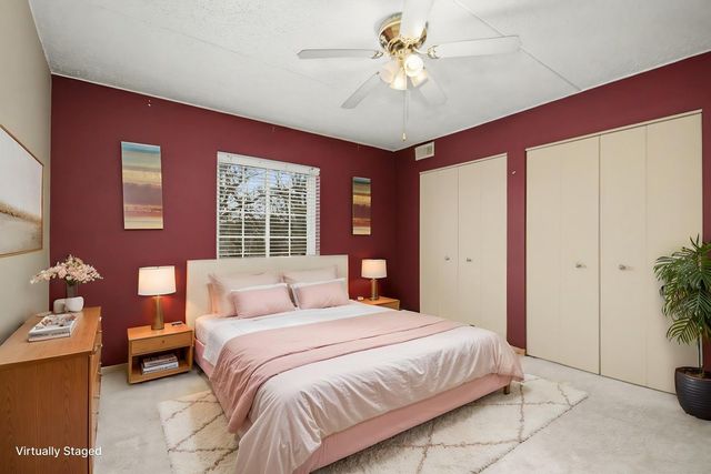 16032 Crystal Creek Drive 2B, Orland Park, IL 60462