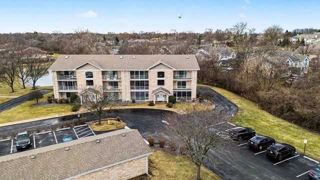 16032 Crystal Creek Drive 2B, Orland Park, IL 60462