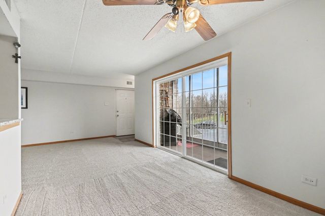 16032 Crystal Creek Drive 2B, Orland Park, IL 60462