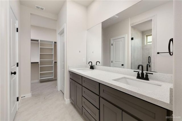 2121 Cardinal Avenue, Weslaco, TX 78596