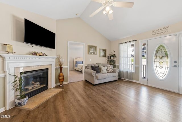 1608 Rogers Pointe Lane, Creedmoor, NC 27522