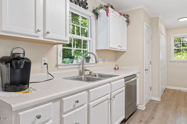 1608 Rogers Pointe Lane, Creedmoor, NC 27522