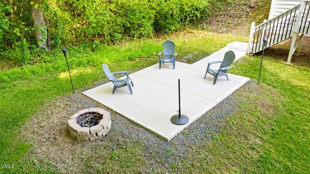 1608 Rogers Pointe Lane, Creedmoor, NC 27522