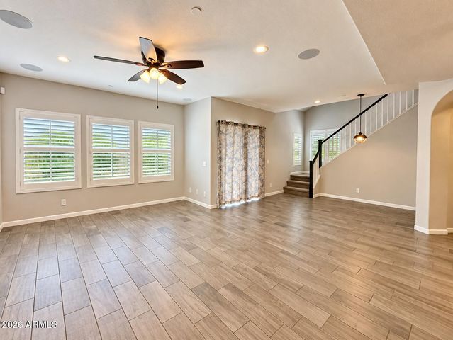 3935 E ROUGH RIDER Road 1268, Phoenix, AZ 85050