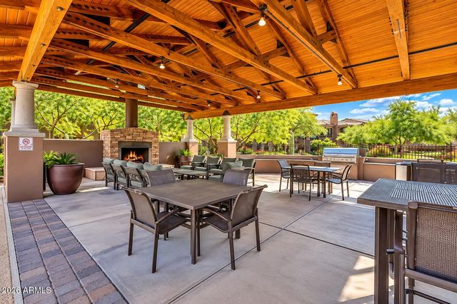 3935 E ROUGH RIDER Road 1268, Phoenix, AZ 85050