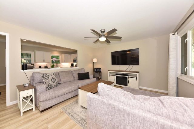 1417 Patricia DRIVE, West Bend, WI 53090