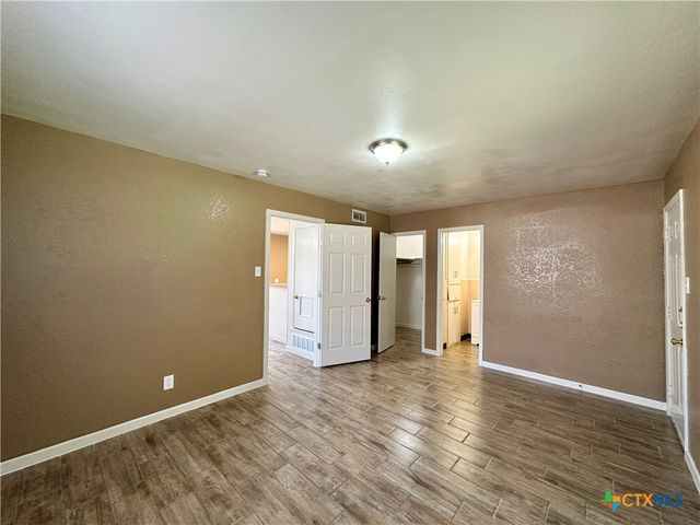 1807 N W S Young Drive, Killeen, TX 76543