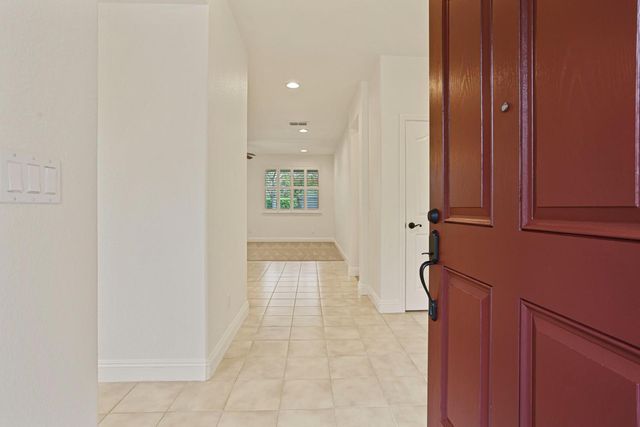 2685 San Marin Ln, Sacramento, CA 95835