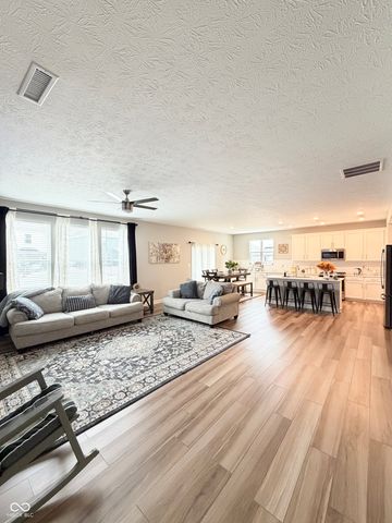 8890 Boylan Place, Pendleton, IN 46064