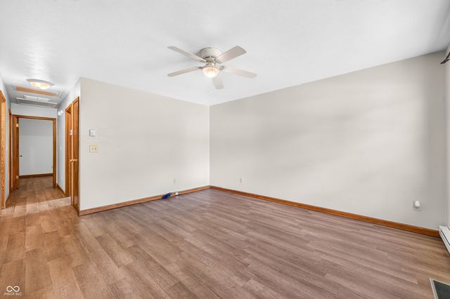 2231 Mapleton Court, Columbus, IN 47201