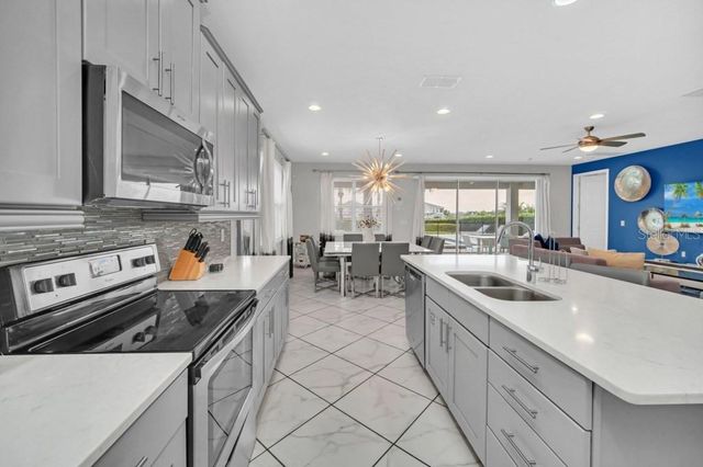 7648 FAIRFAX DRIVE, Kissimmee, FL 34747