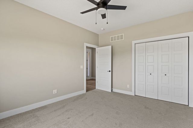 1413 Colonial Court, Eldridge, IA 52748