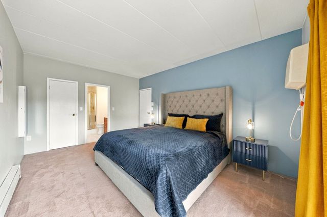235 Winthrop St 1102, Medford, MA 02155