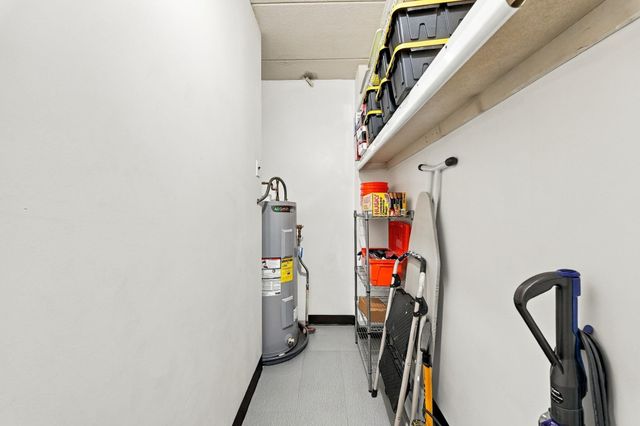 235 Winthrop St 1102, Medford, MA 02155