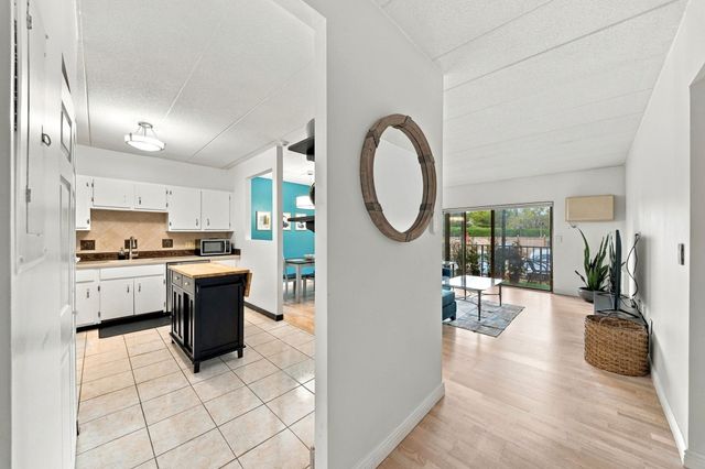 235 Winthrop St 1102, Medford, MA 02155