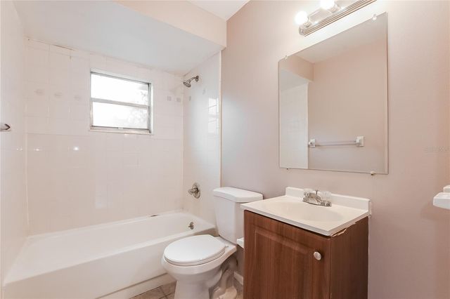 428 AURAL LANE, Apopka, FL 32712
