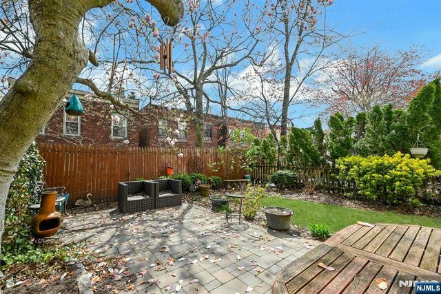 158 Edgar Street, Weehawken, NJ 07086