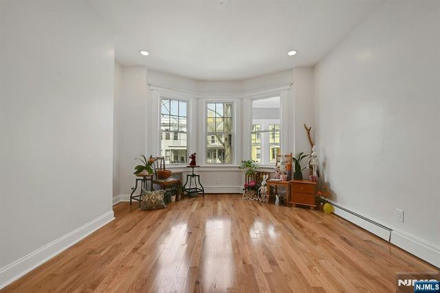 158 Edgar Street, Weehawken, NJ 07086