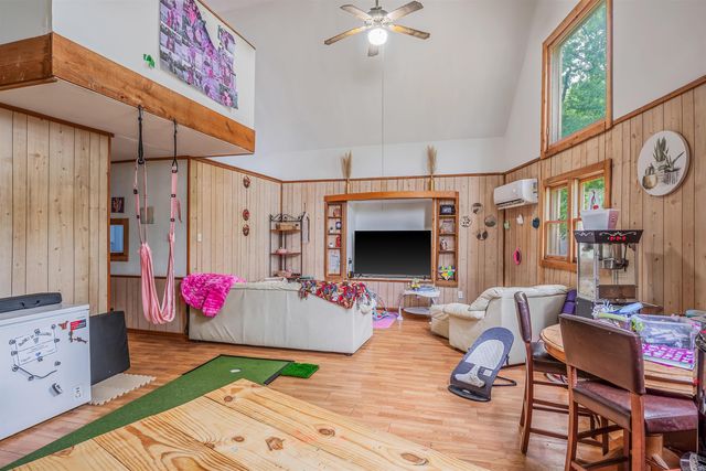 323 Bradley Lane, Lonoke, AR 72086