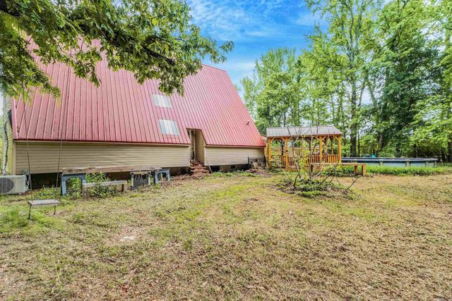 323 Bradley Lane, Lonoke, AR 72086