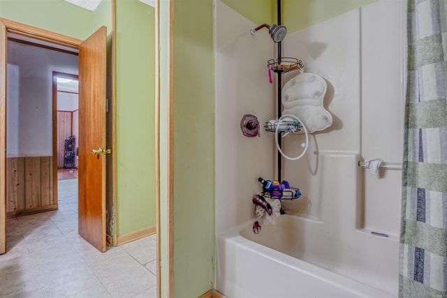 323 Bradley Lane, Lonoke, AR 72086