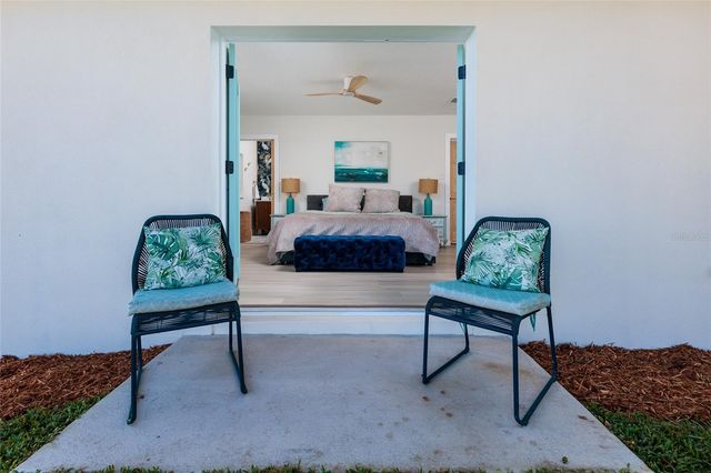 9298 SUN ISLE DRIVE NE, St Petersburg, FL 33702