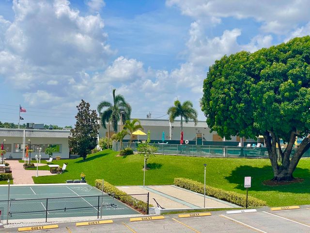 3402 Cynthia Lane 205, Lake Worth Beach, FL 33461