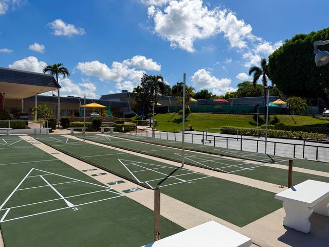 3402 Cynthia Lane 205, Lake Worth Beach, FL 33461