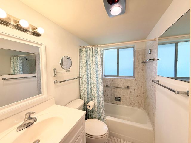 3402 Cynthia Lane 205, Lake Worth Beach, FL 33461