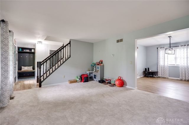 8282 Hile Lane, Germantown, OH 45327