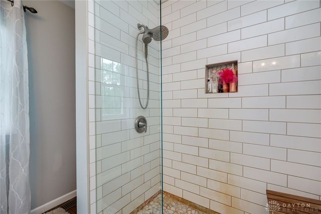 8282 Hile Lane, Germantown, OH 45327