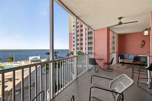2743 1st ST 502, Fort Myers, FL 33916