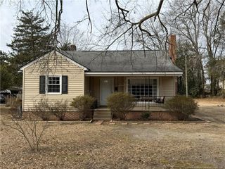 211 N Dickson Street, Raeford, NC 28376