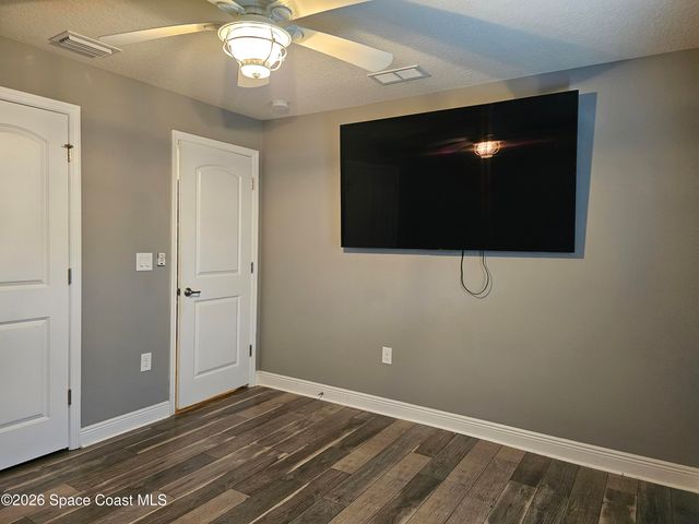 4498 Lady Hawk Way, Melbourne, FL 32904