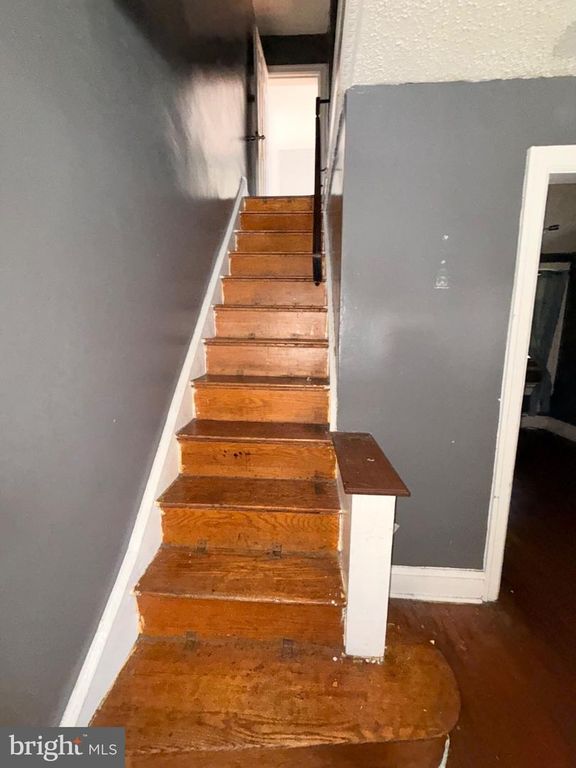 Image 17 of property listing at 5243 HAWTHORNE ST, Philadelphia, PA 19124