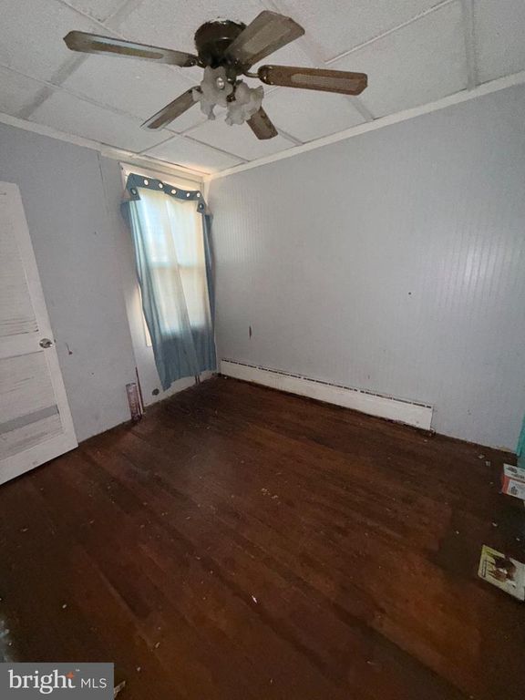 Image 9 of property listing at 5243 HAWTHORNE ST, Philadelphia, PA 19124