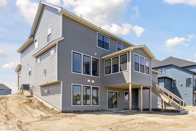 4633 Wolfberry Curve, Minnetrista, MN 55331