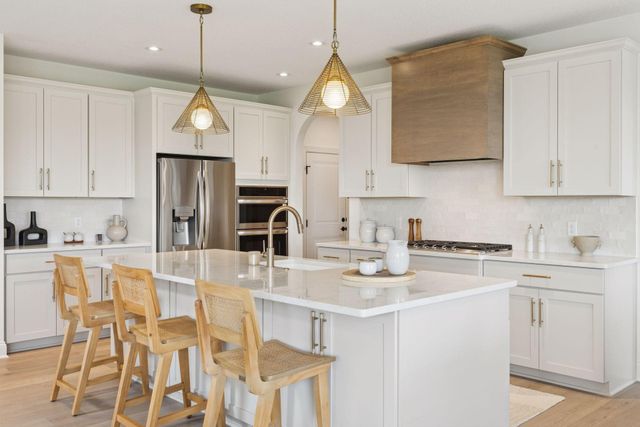 4633 Wolfberry Curve, Minnetrista, MN 55331