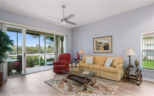 25085 Peacock LN # 102, Naples, FL 34114