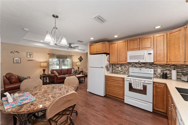 3241 TROPICAIRE BOULEVARD, North Port, FL 34286