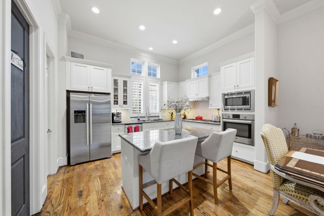 1514 W 23rd Street, Houston, TX 77008