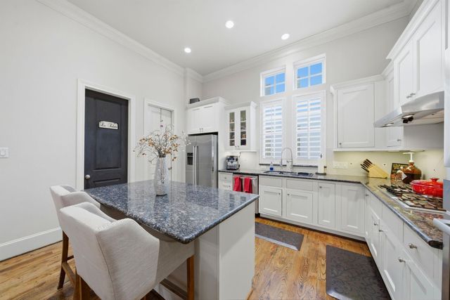 1514 W 23rd Street, Houston, TX 77008