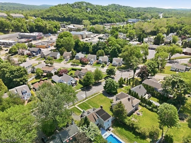926 Lincoln Ave, Pompton Lakes Boro, NJ 07442