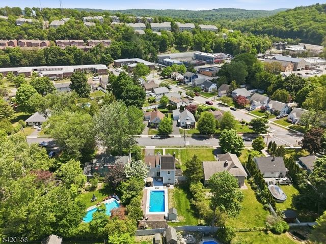 926 Lincoln Ave, Pompton Lakes Boro, NJ 07442