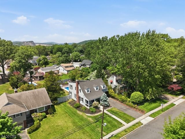 926 Lincoln Ave, Pompton Lakes Boro, NJ 07442